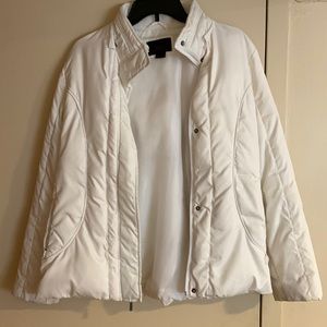 Woman’s Mac jacket Sz small